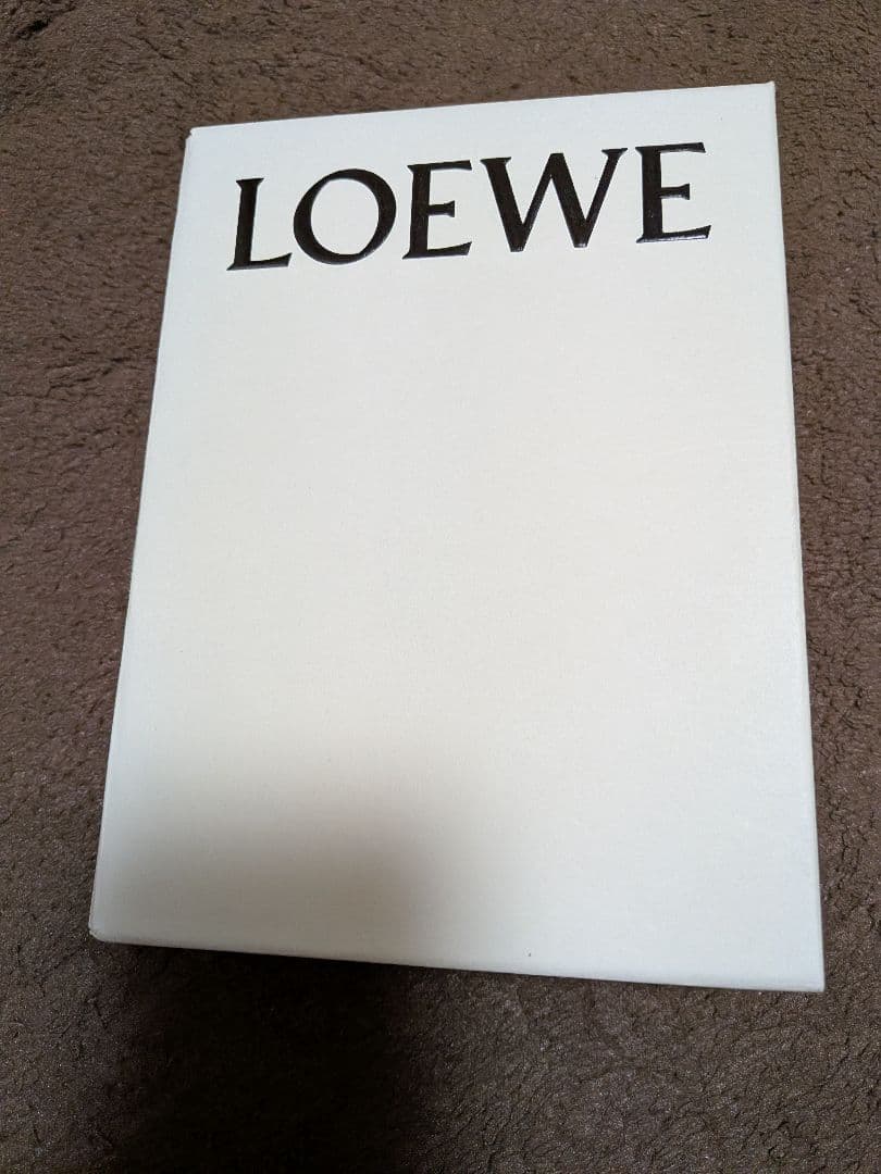 せっつん様。専用☆LOEWEアナグラム 二つ折り財布 ライム