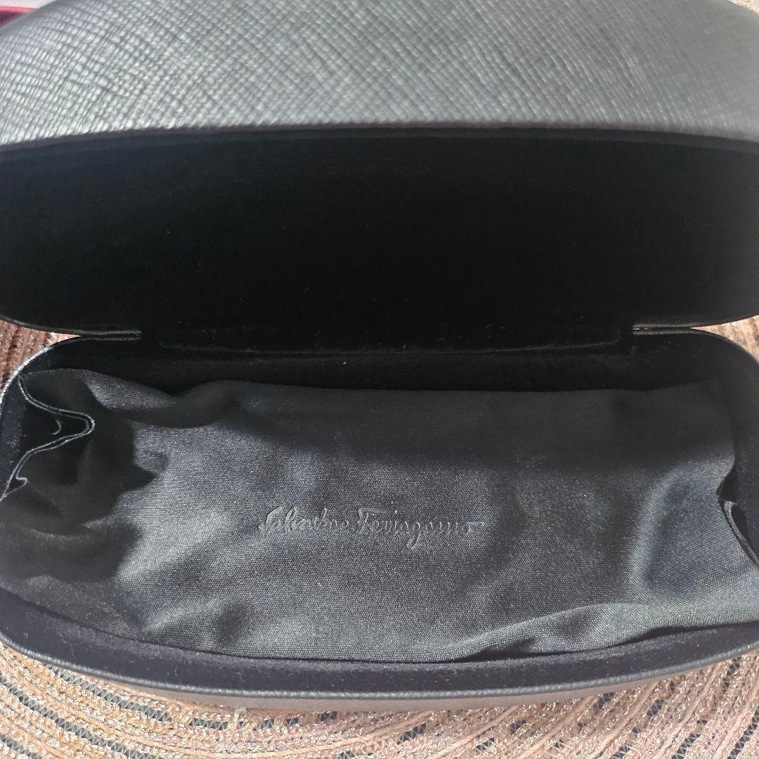 Salvatore Ferragamo サングラス(値下げ中)