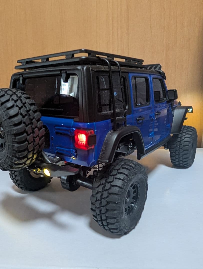 京商ミニッツ4×4 ジープ ラングラー アンリミテッド ルビコン アクセサリー付