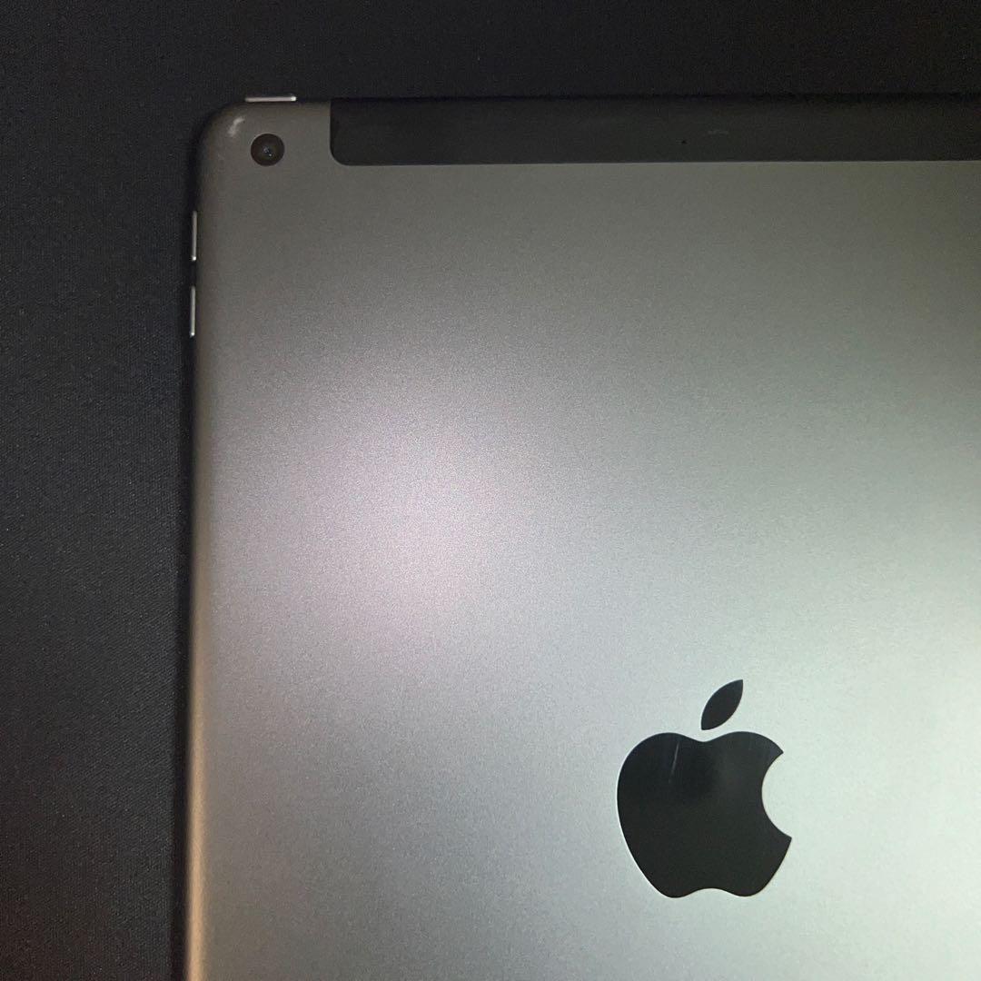 Apple iPad 7世代　Wi-Fi＋セルラーモデル　128GB