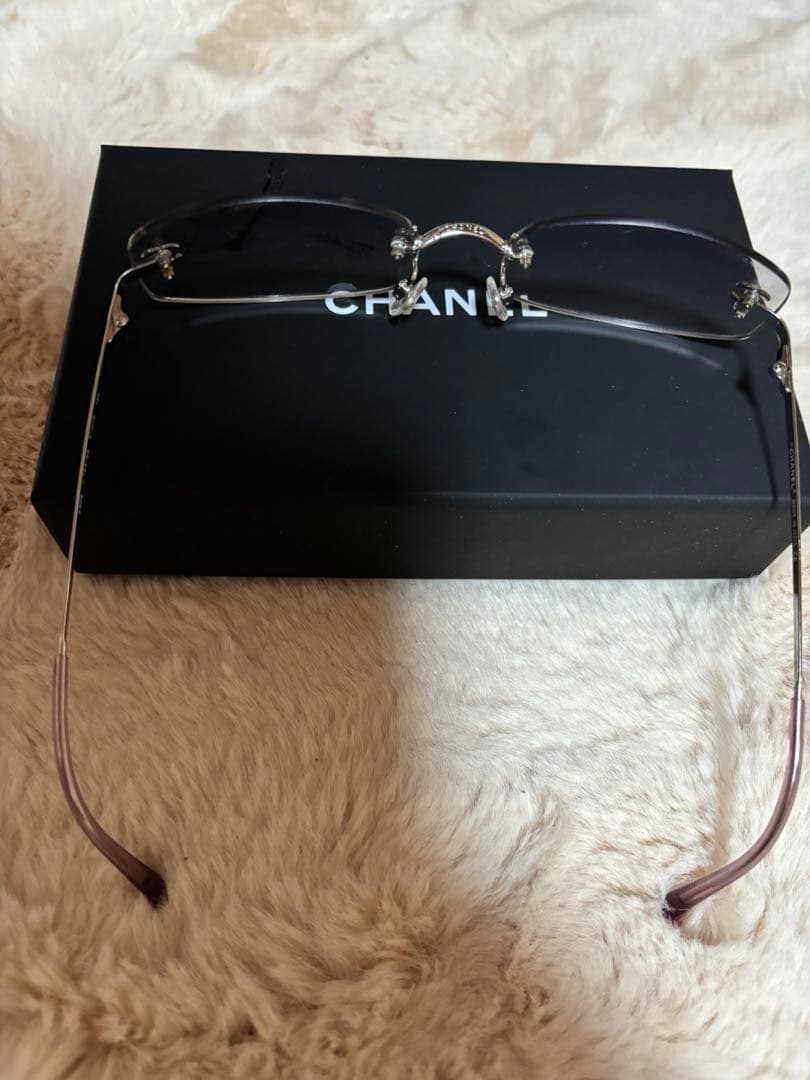 CHANELサングラスお値下げ済み