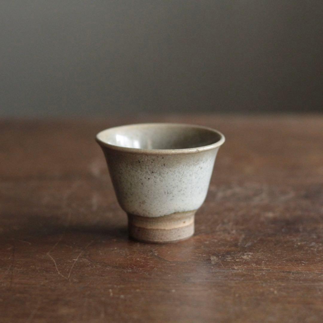 藁灰釉 盃 煎茶碗 古道具 アンティーク 酒器 ぐい呑み