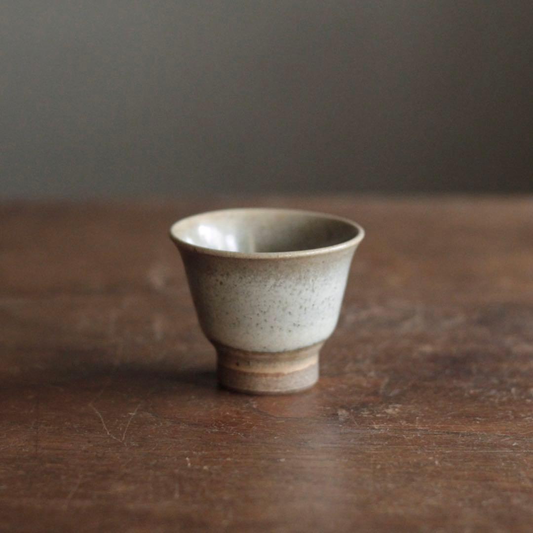 藁灰釉 盃 煎茶碗 古道具 アンティーク 酒器 ぐい呑み