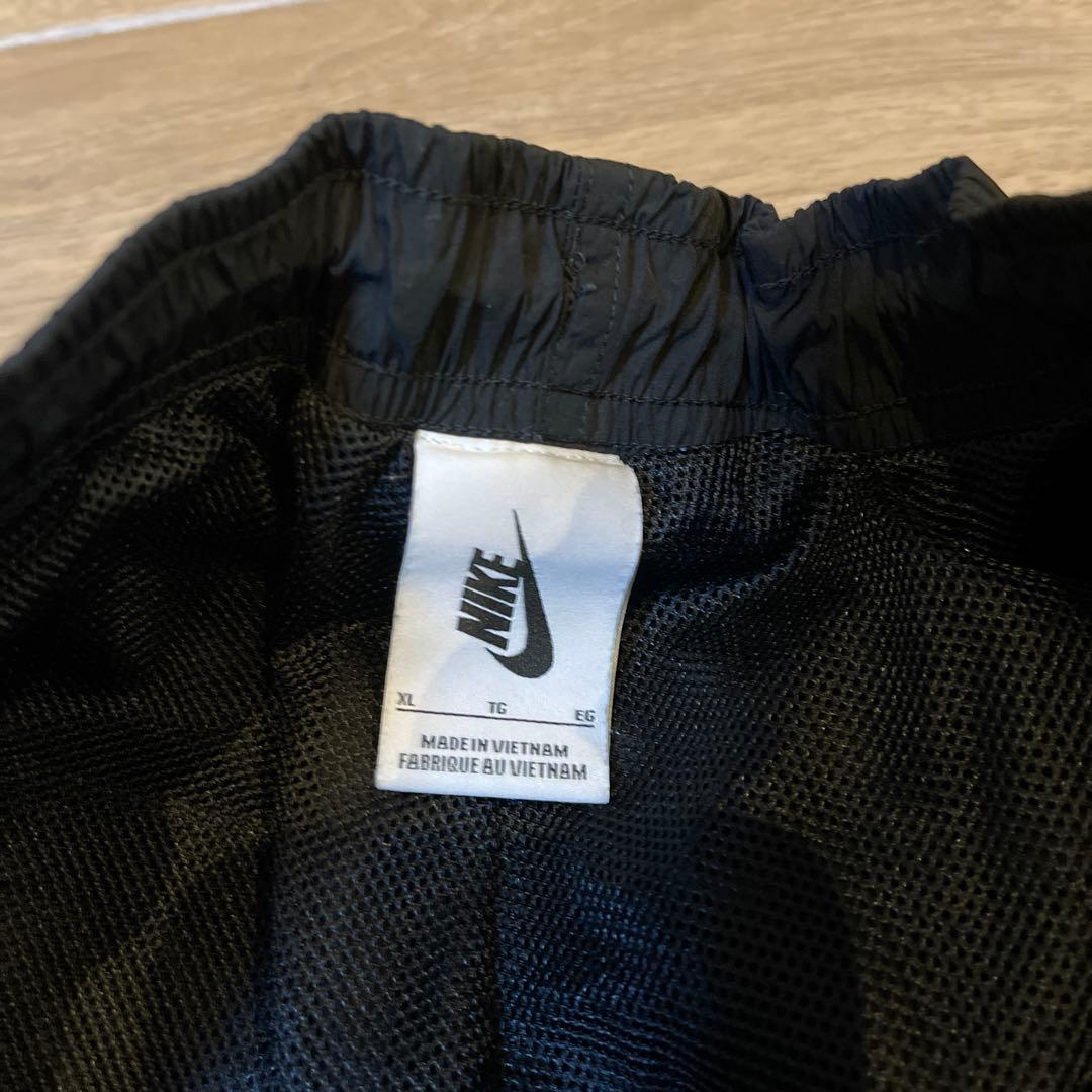 NikeLAB シャカパン