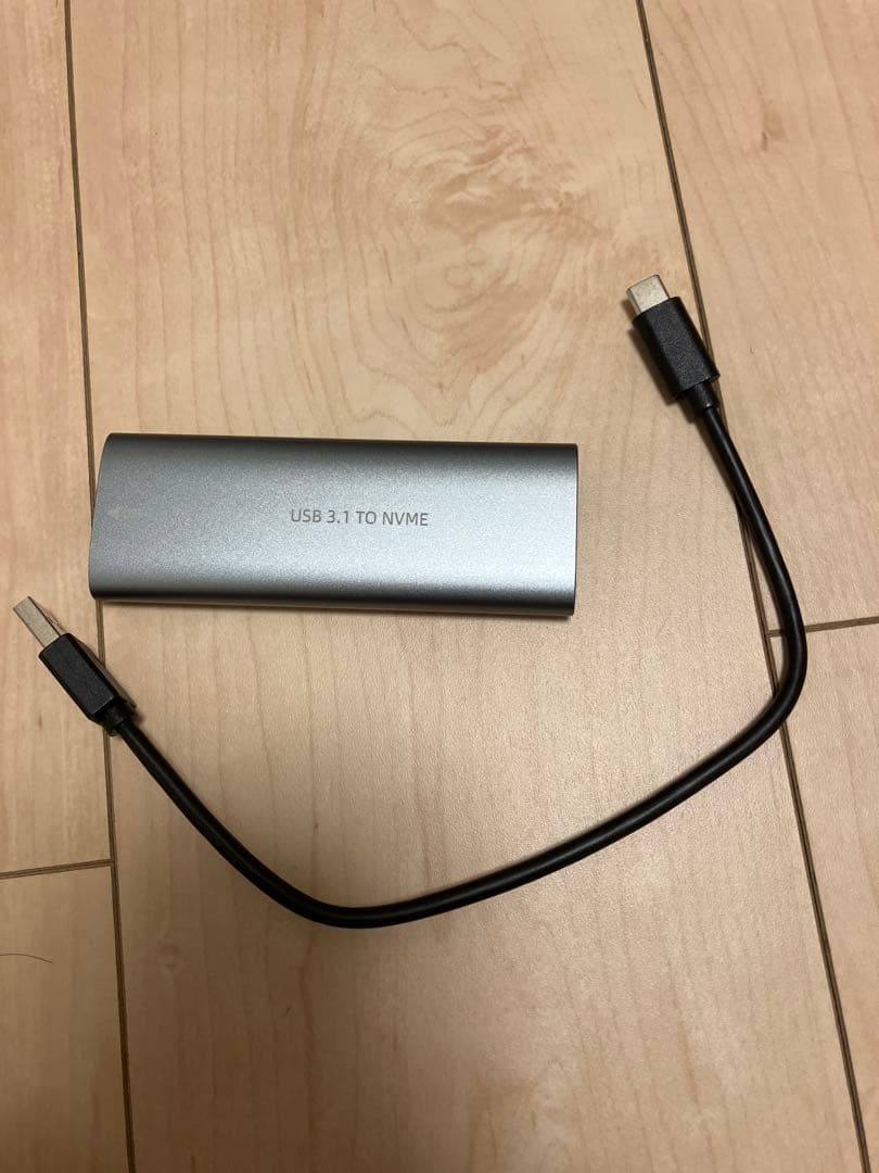 NVMe SSD 1TB 外付けケース付き USB3.1 動作確認済み ネジなし