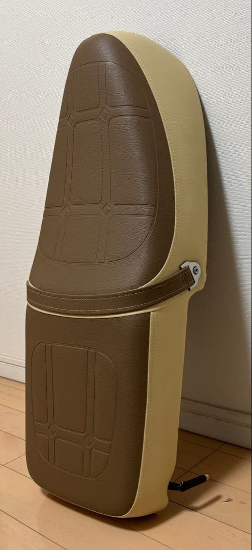 スーパーカブ シート　アウトスタンディング　ダブルシート　クロスカブ