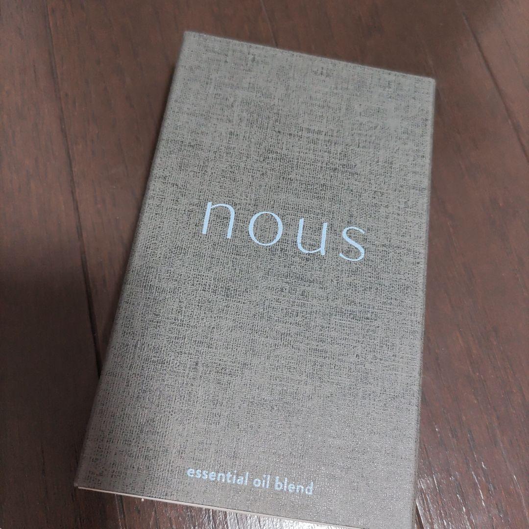【未使用】nous エッセンシャルオイル ロールオン　小田切ヒロ オイル