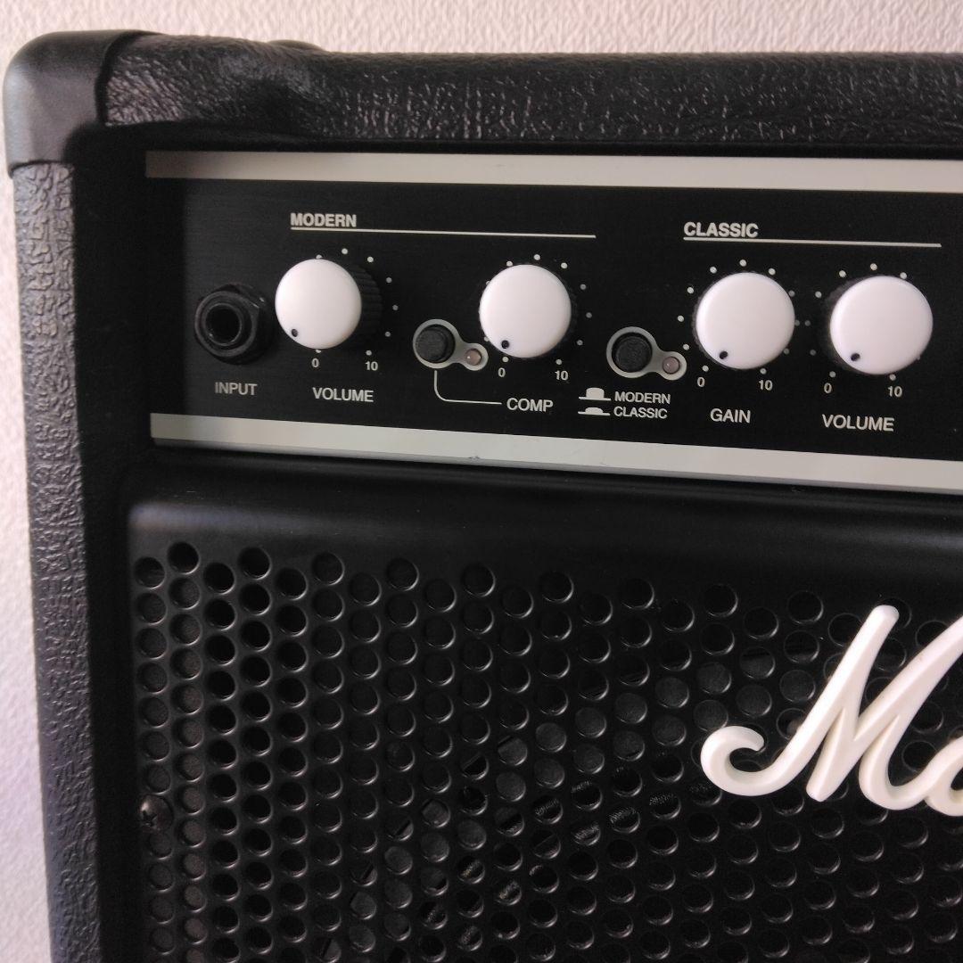 Marshall MB 30 ベース用アンプ