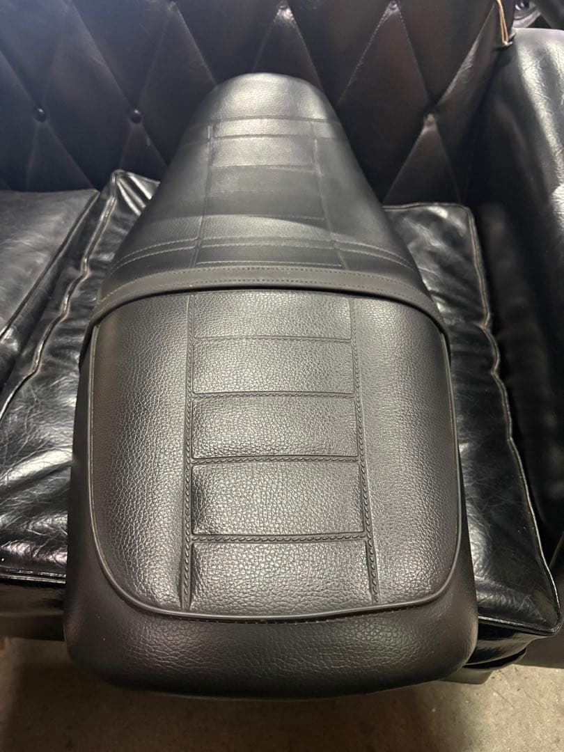 zrx400 純正 シート
