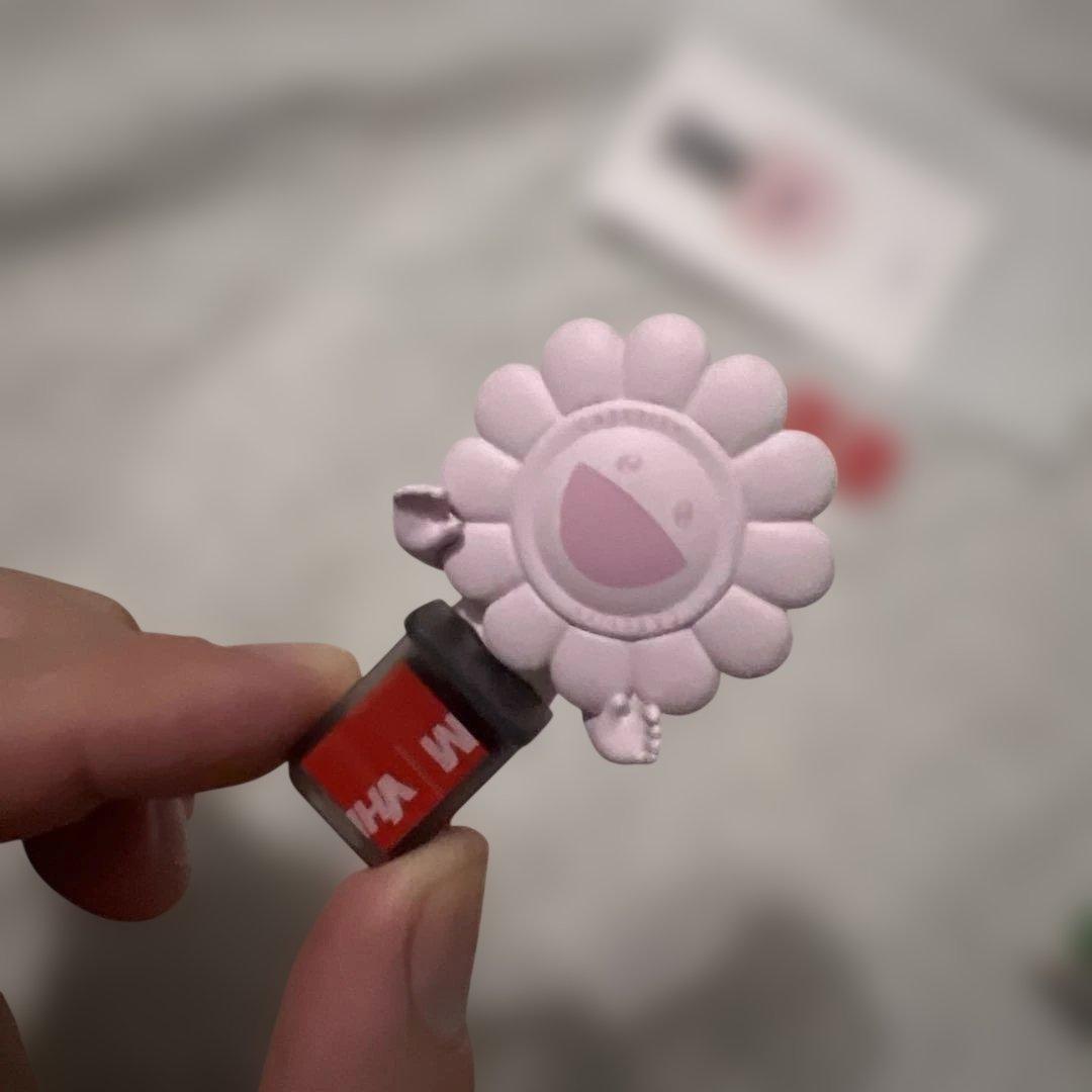 CASETIFY 村上隆　カイカイキキ　お花ちゃん