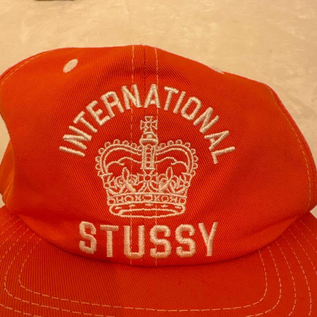 STUSSY オレンジキャップ