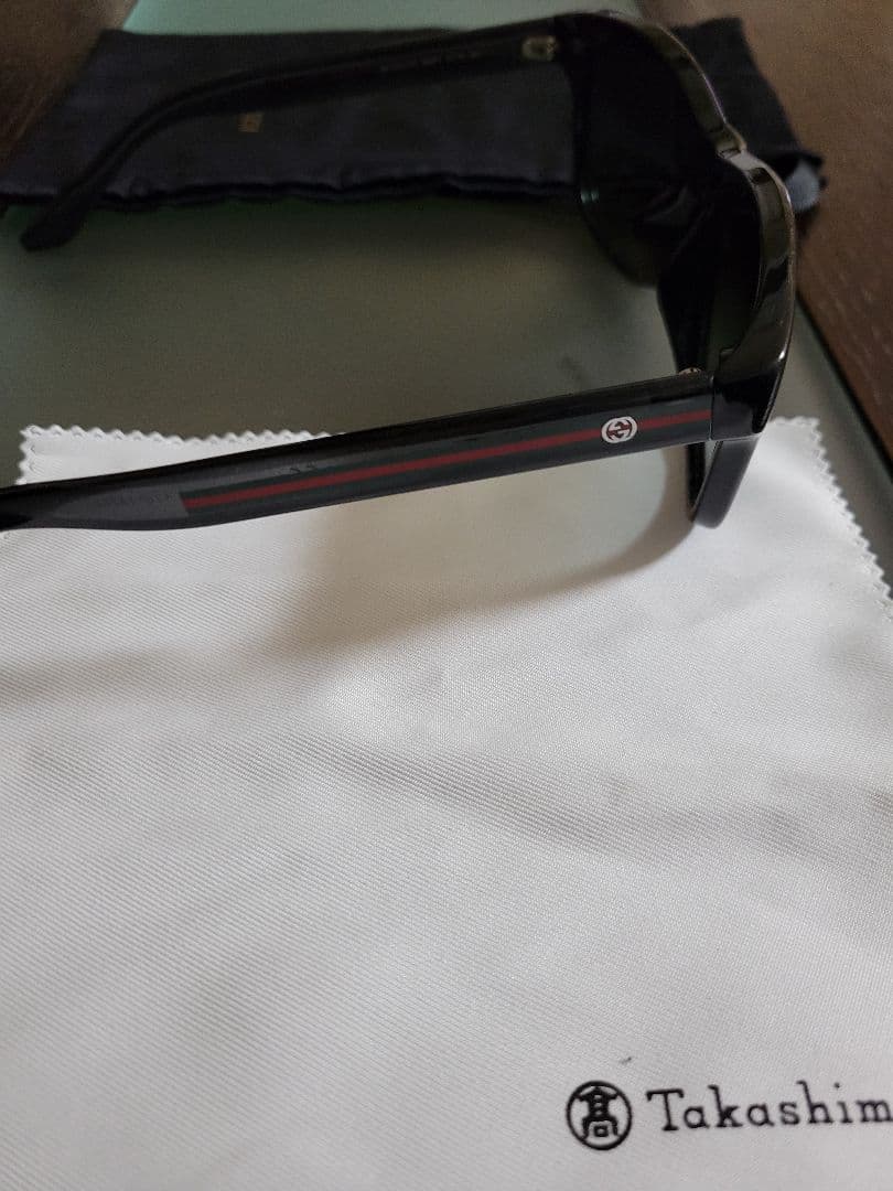 み*ー様 GUCCI ブラックフレーム サングラス