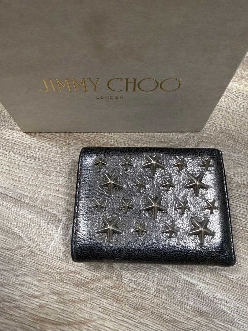 JIMMY CHOO シルバーグレー スタースタッズ 三つ折り財布