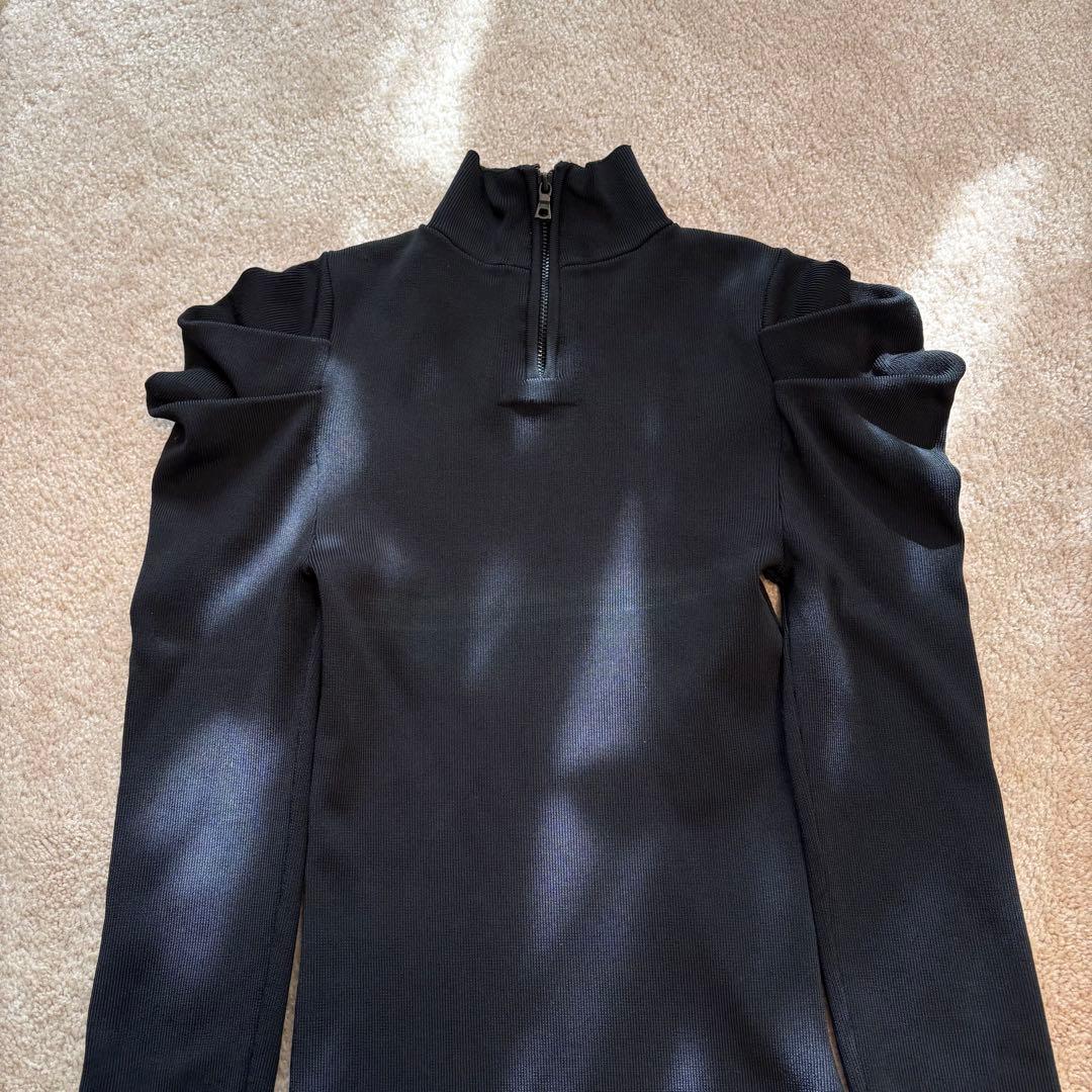 入手困難 alice +olivia 黒リブ編みハイネックニットブラック