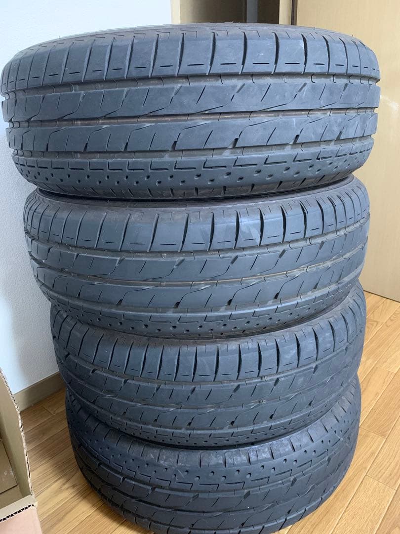 ブリヂストン LUFT RVⅡ 205/60R16 タイヤ 4本セット