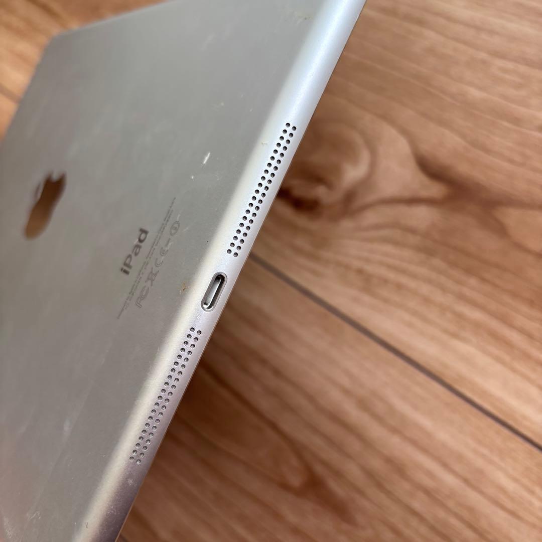 Apple iPad シルバー 本体