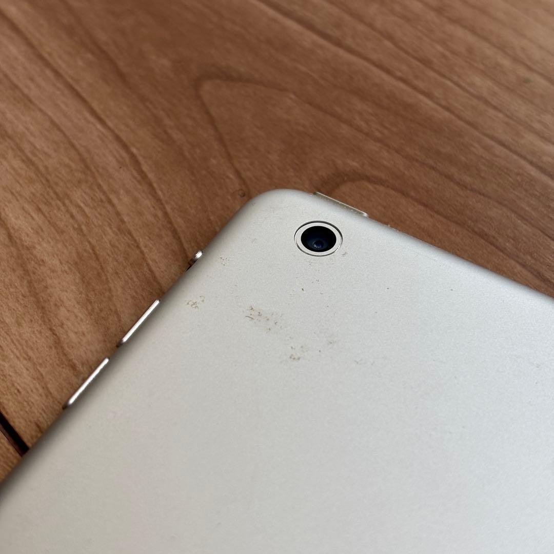 Apple iPad シルバー 本体