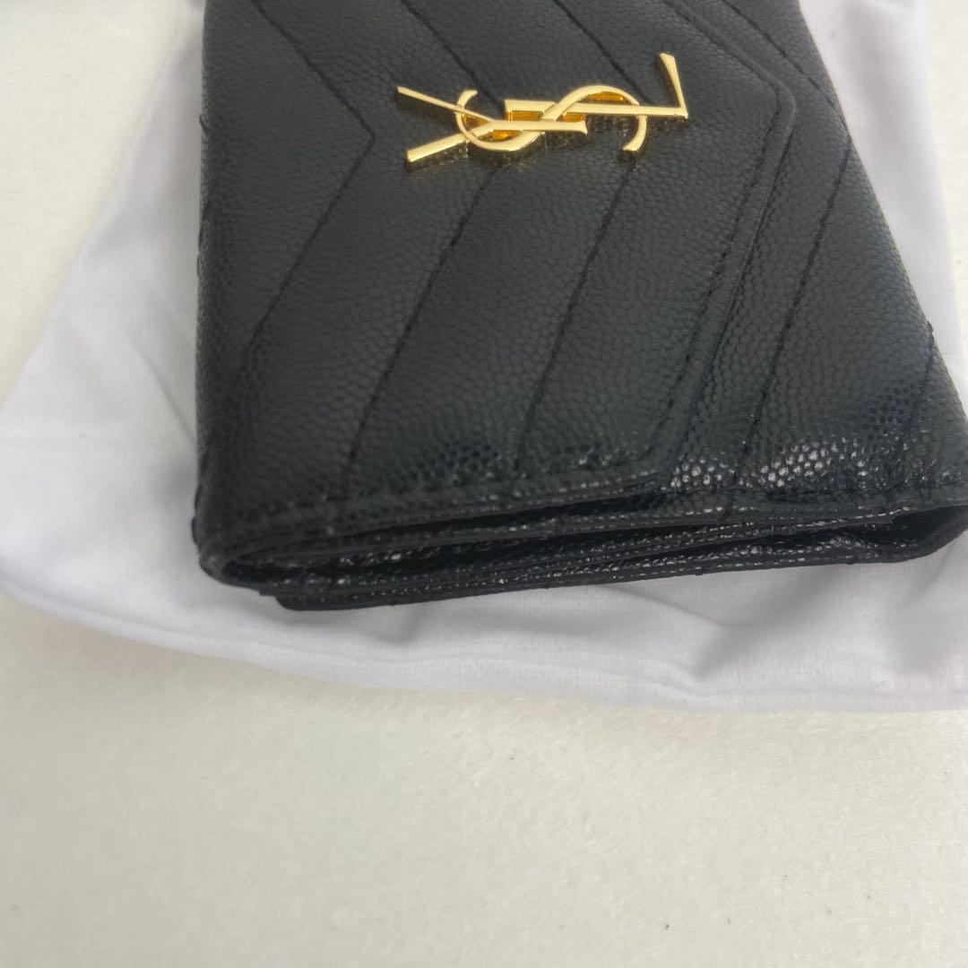 SAINT LAURENT キルティング 三つ折り財布 レザー 中古品