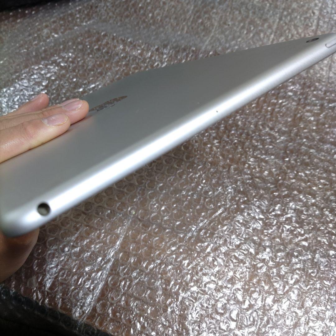 iPad 第7世代 MW752J/A 管理ナンバー1590