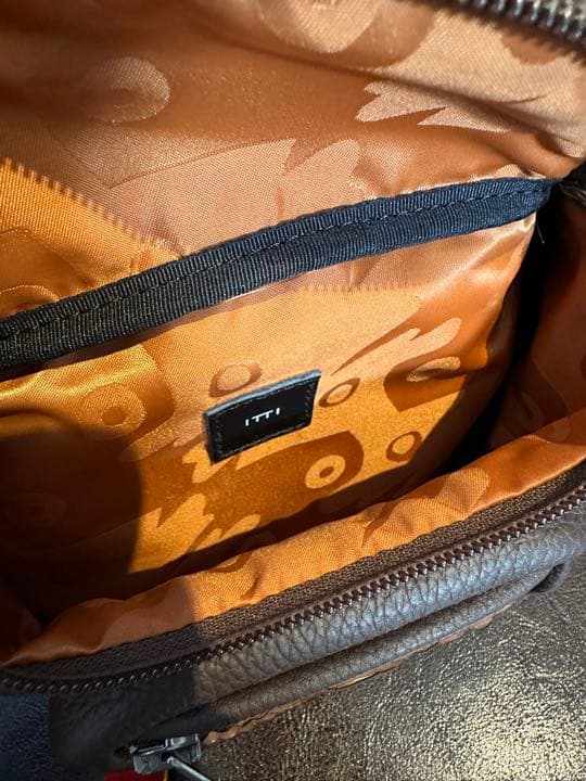 バッグ ITTI BODY POUCH-S.PYTHON