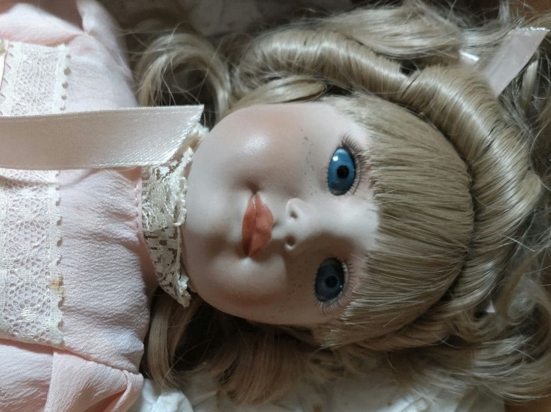 ピンクのドレス　jago未使用ビィスクドール　４５センチ