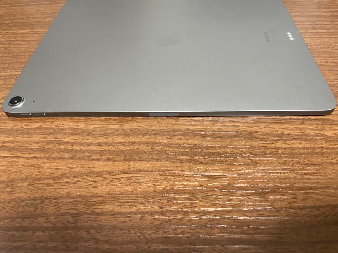 13インチ iPad Air 第6世代256GB Wi-Fiモデル スペースグ…