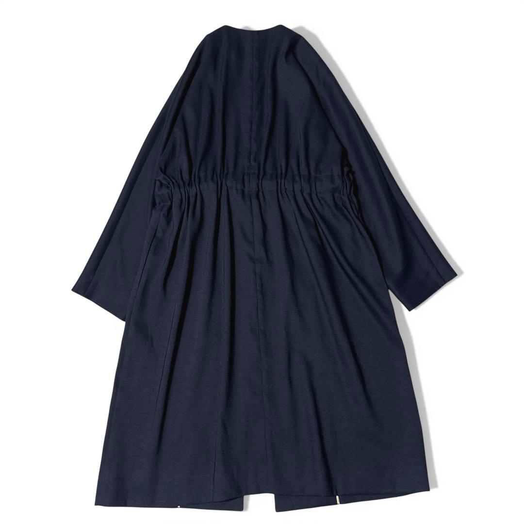 極美品✨️24SS　定価6.4万　ベイジ　MARIE / ノーカラーコート　紺