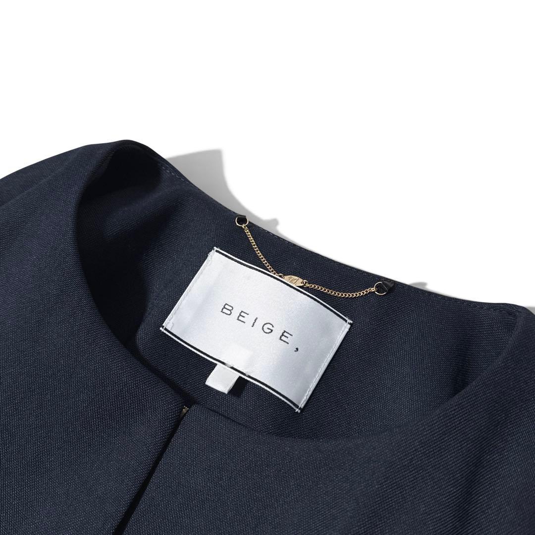 極美品✨️24SS　定価6.4万　ベイジ　MARIE / ノーカラーコート　紺