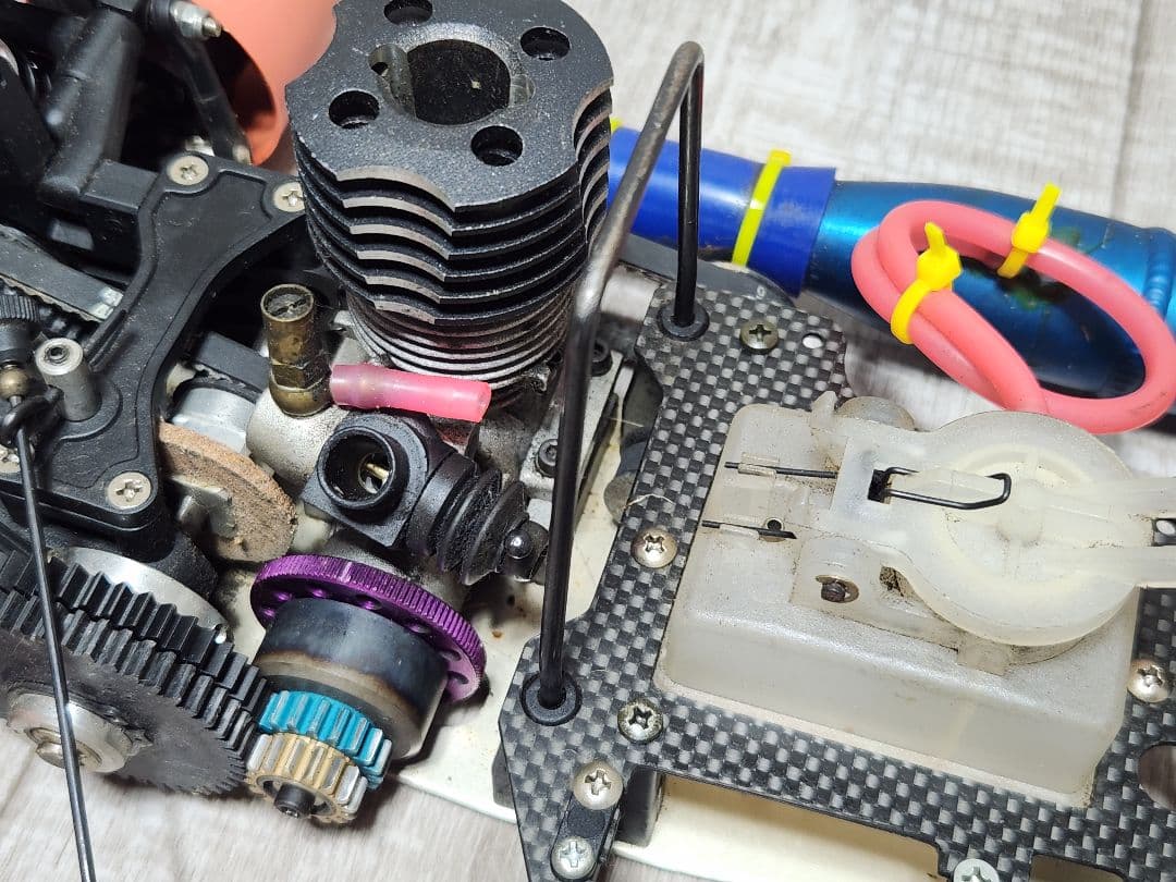z*e様 ジャンク 無限 MUGEN K2-X エンジン ラジコン 部品取り