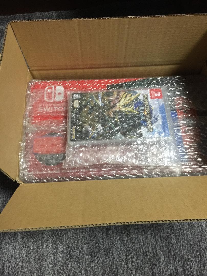 Nintendo Switch  マリオレッド×ブルー＋モンスターハンターライズ