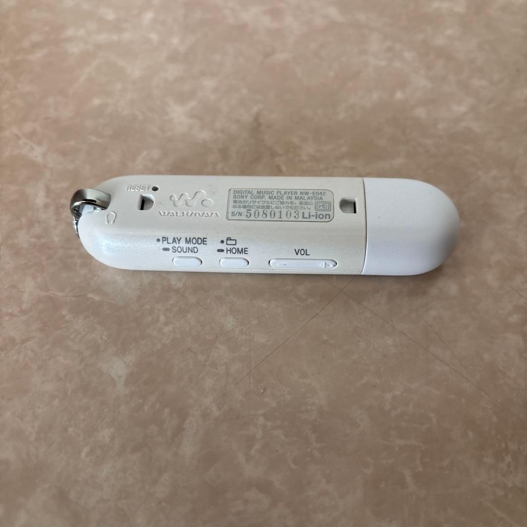 SONY NW-E042 ウォークマン　2GB