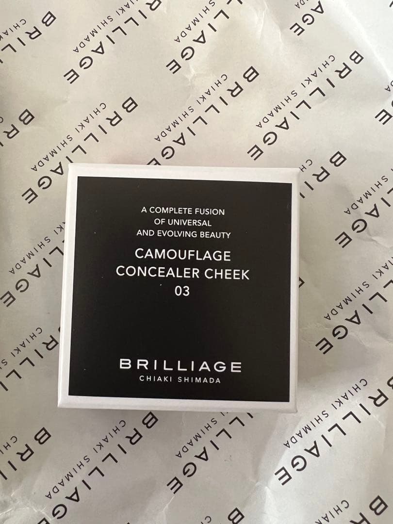 エ*ミ様 BRILLIAGE 新色03 カモフラージュコンシーラーチーク