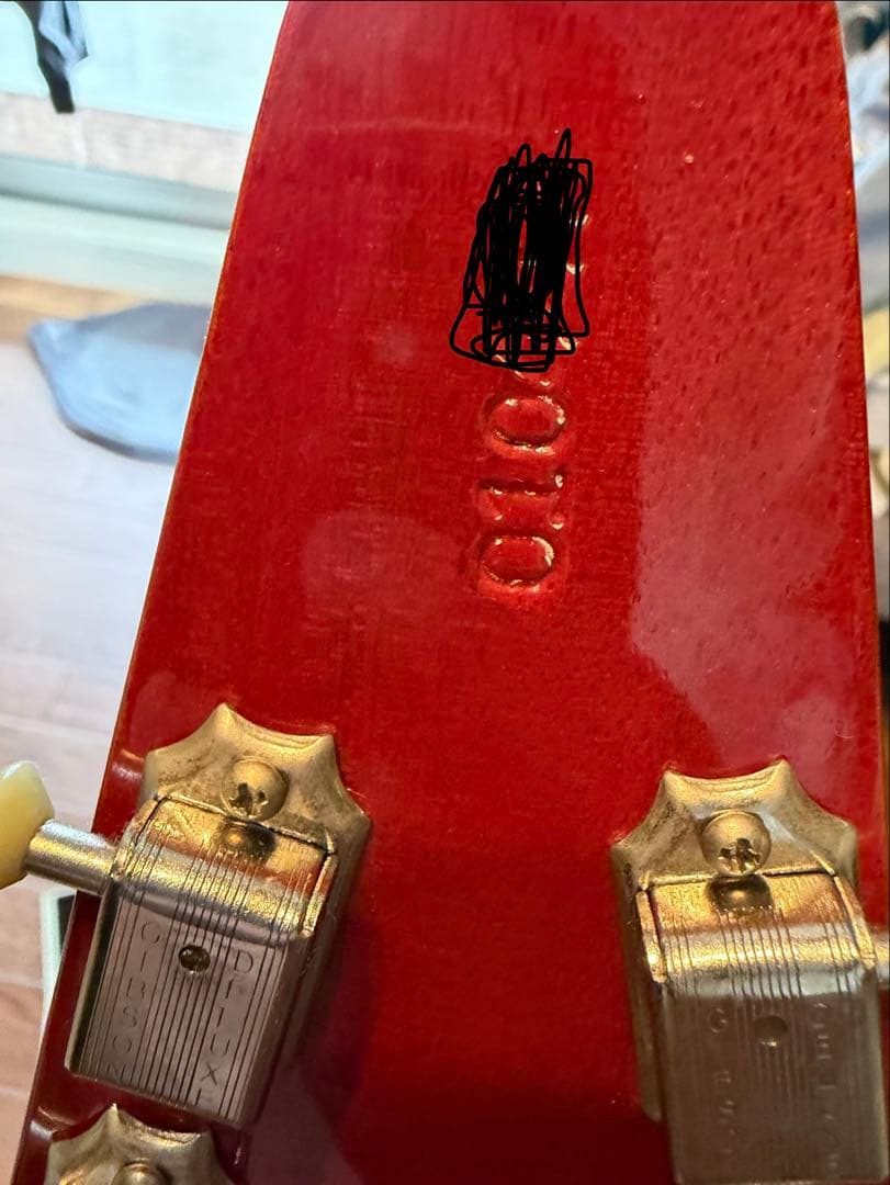 ギター Gibson Flying V 67 reissue maestro arm
