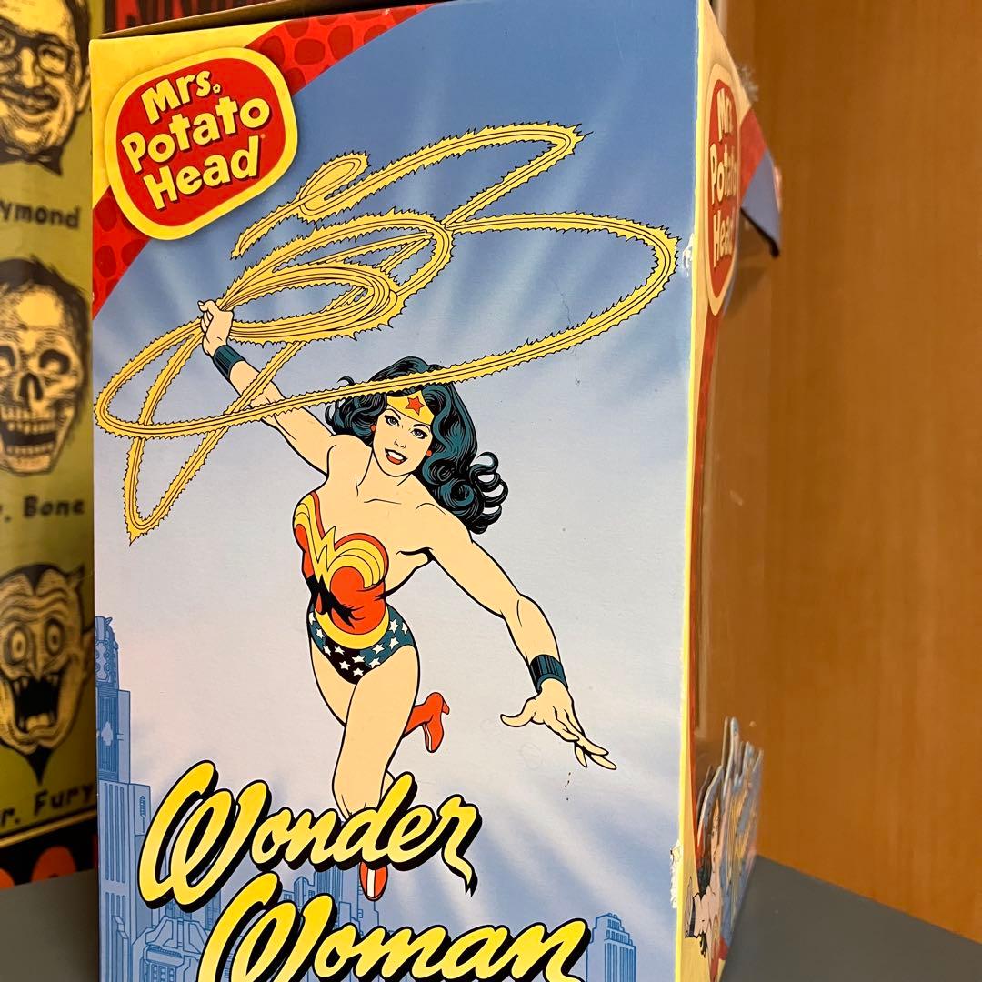 Mrs. Potato Head Wonder Woman フィギュア　アメトイ
