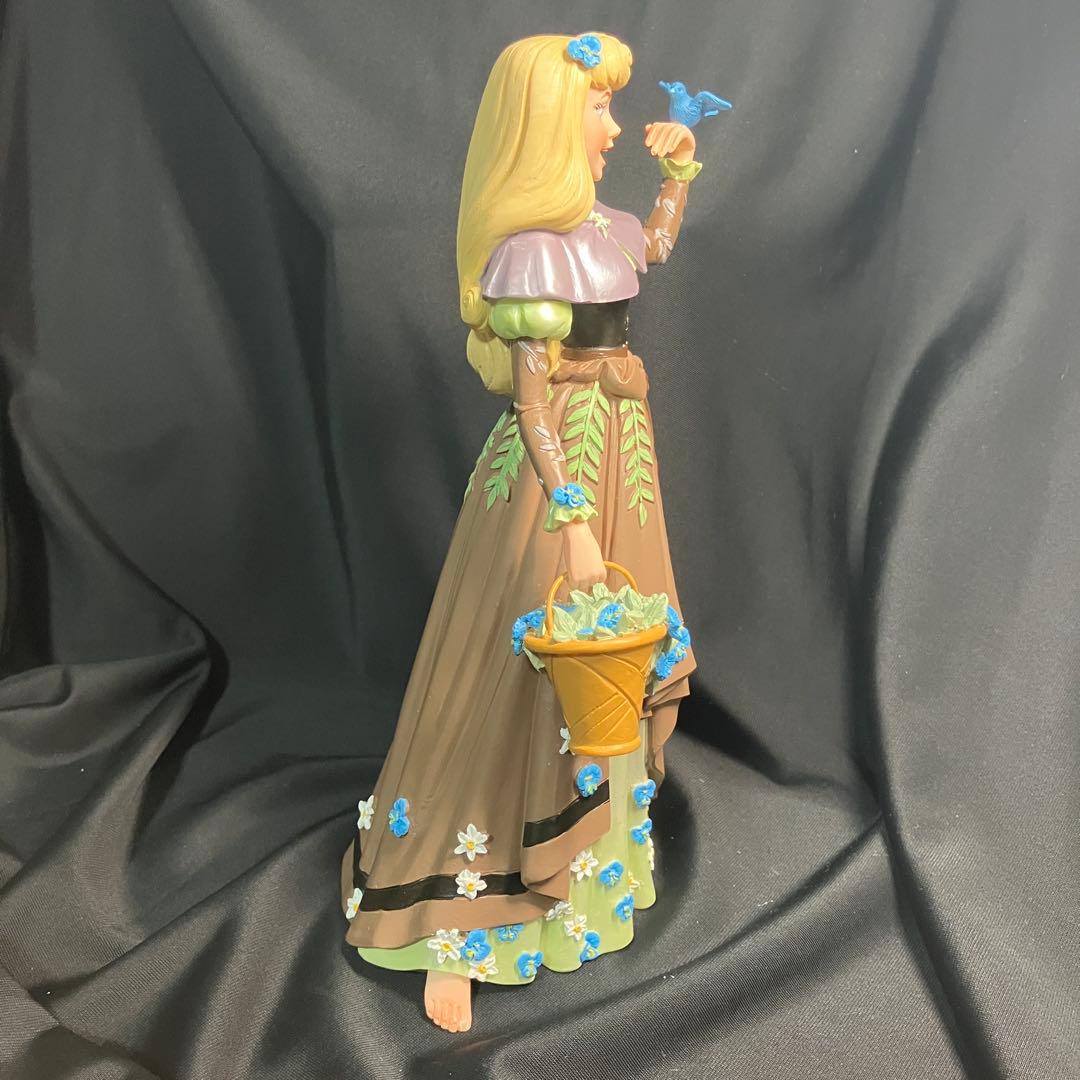 【匿名配送/新品】Disney/エネスコ/眠れる森の美女/オーロラ姫/フィギュア