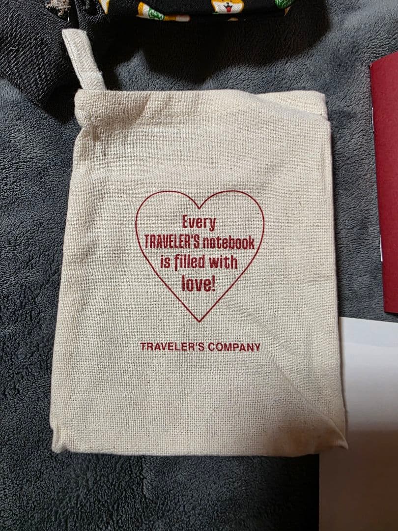 限定トラベラーズノート パスポートサイズ LOVE AND TRIP レッド
