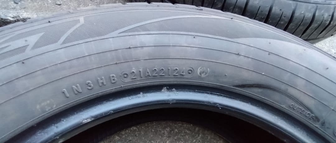215/65R16 TOYO 4本