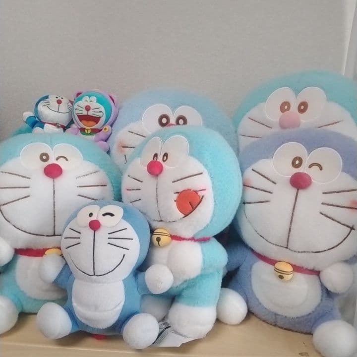 ドラえもん　ぬいぐるみまとめ売り