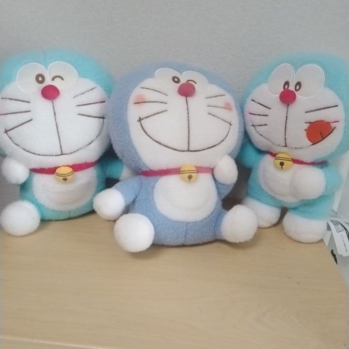ドラえもん　ぬいぐるみまとめ売り