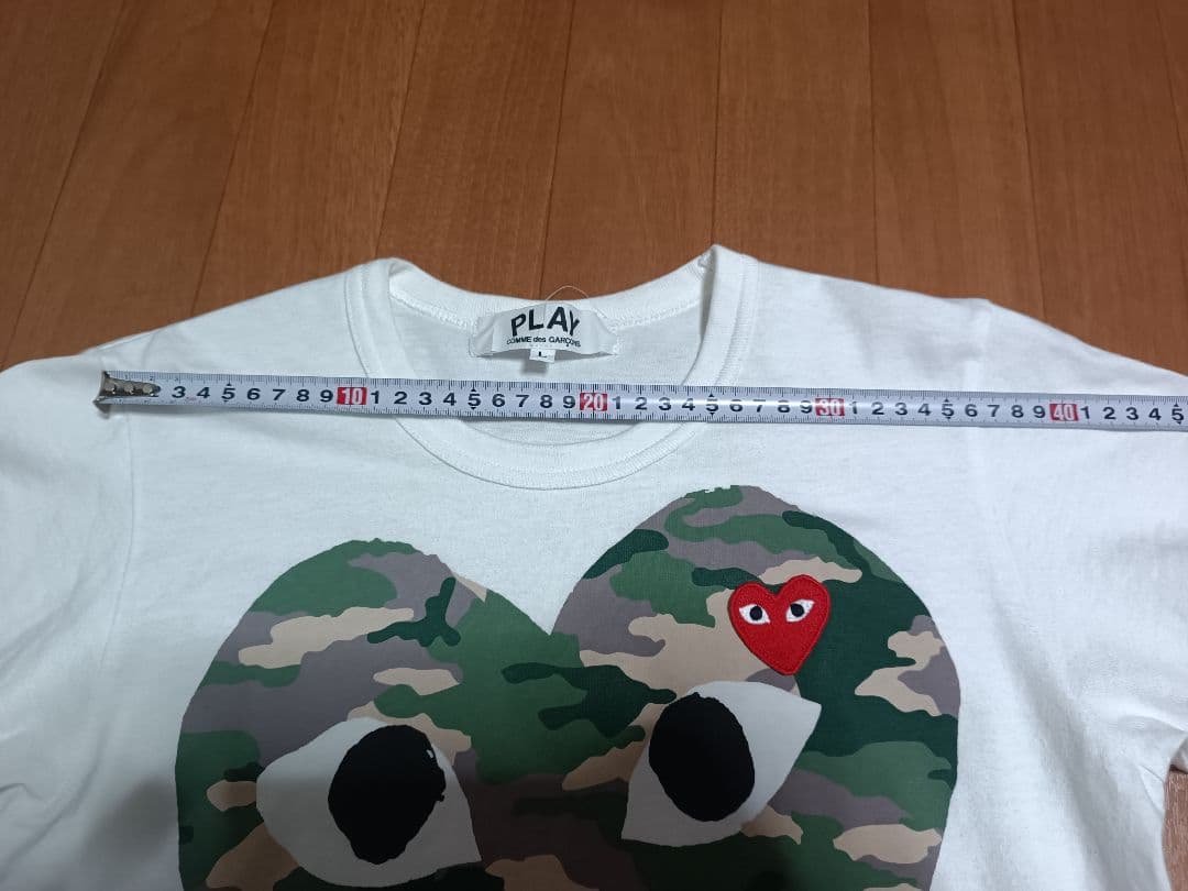 PLAY 迷彩ハート Tシャツ