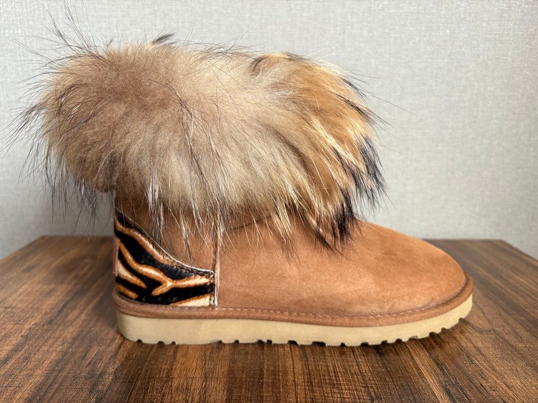 美品UGG Ciele AUSTRALIA アグハラコファームートン24cm