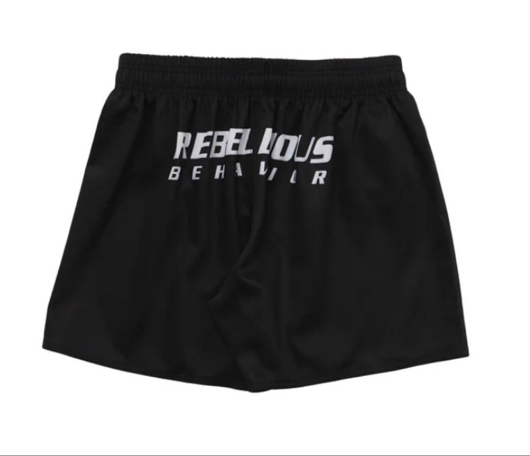 REBELLIOUS BEHAVIOR 黒ショートパンツ Mサイズ 格闘技