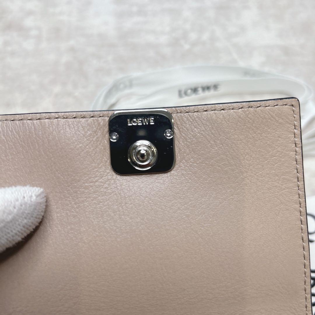 極美品✨ LOEWE ロエベ トライフォールド 三つ折り財布 サンド 箱 袋付き