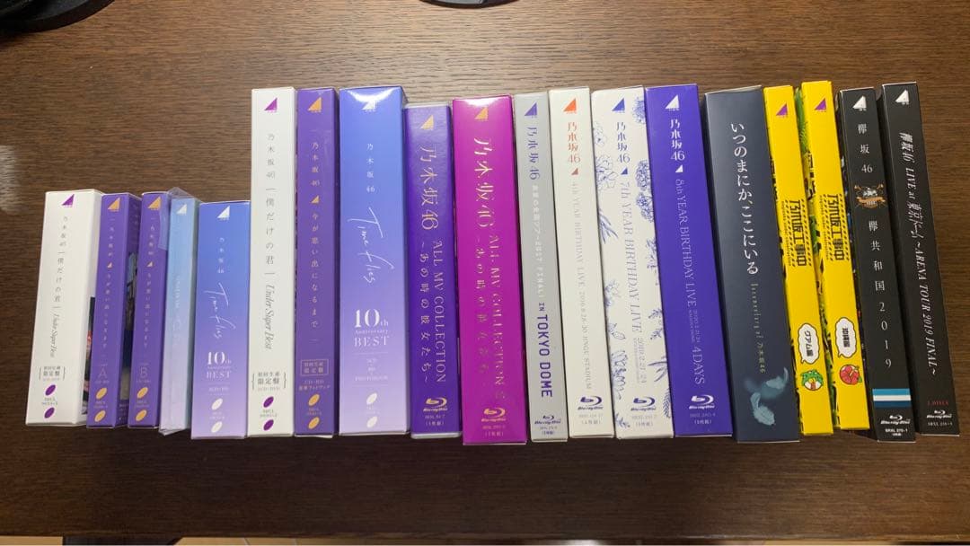 乃木坂46 未開封CD ライブDVD まとめ売り