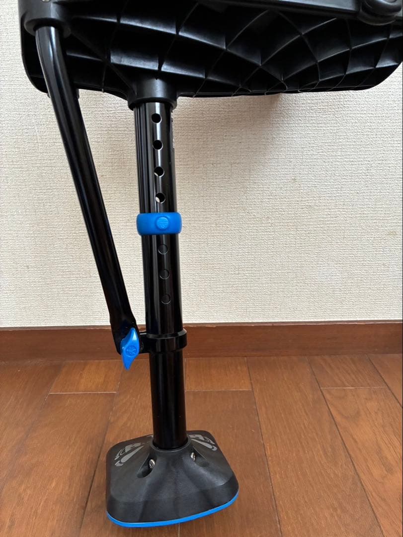 i walk ハンズフリー松葉杖