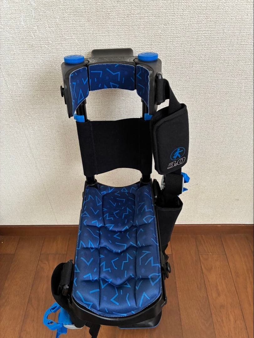 i walk ハンズフリー松葉杖