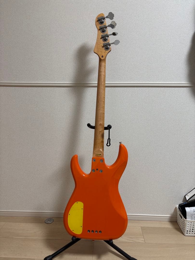 FLEA BASS エレキベース オレンジ イエロー