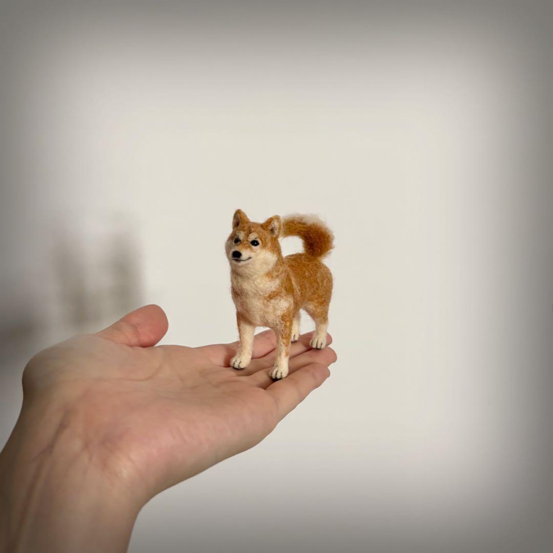 柴*女様 手のひら柴犬 羊毛フェルト　ハンドメイド S1