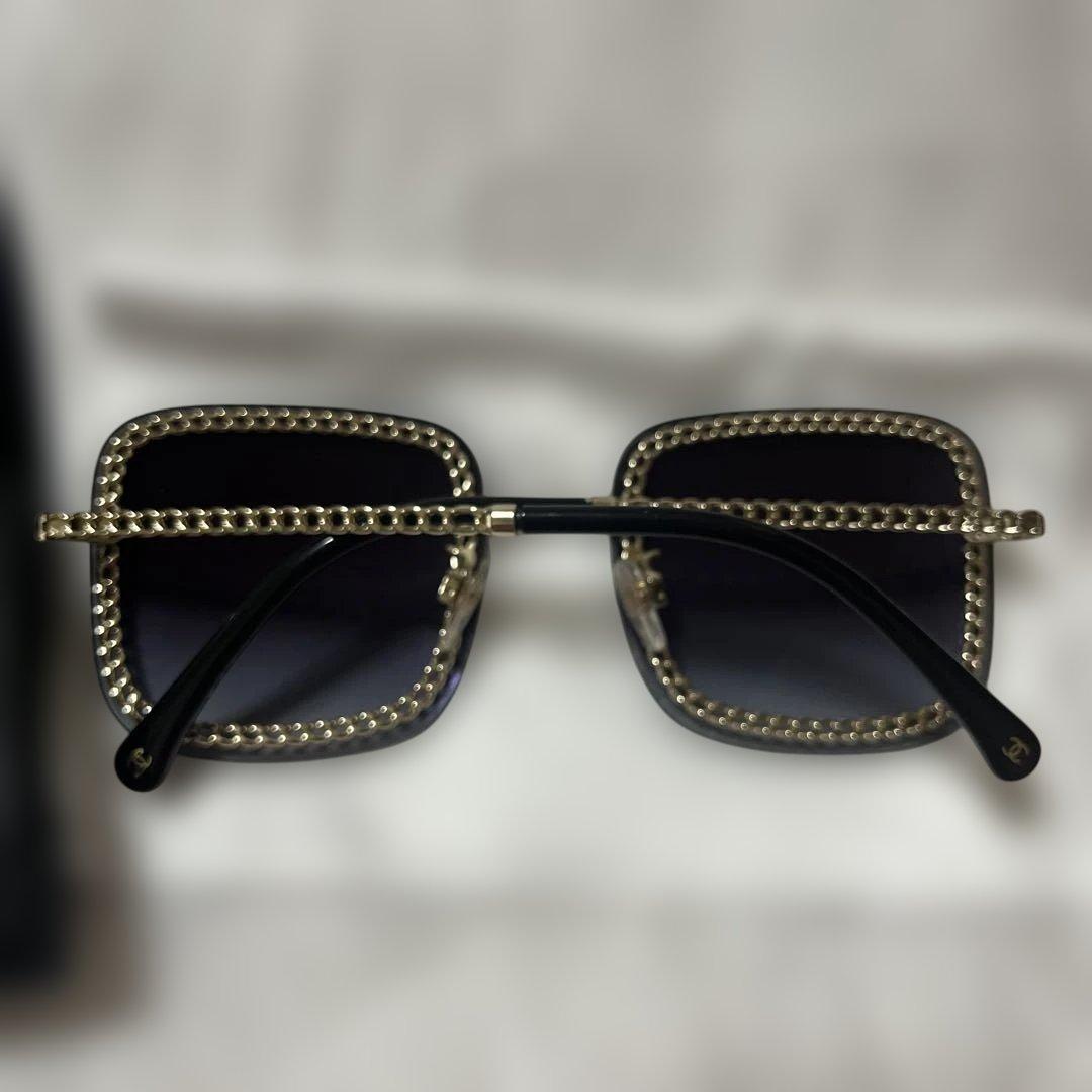 CHANEL スクエア サングラス チェーン付き