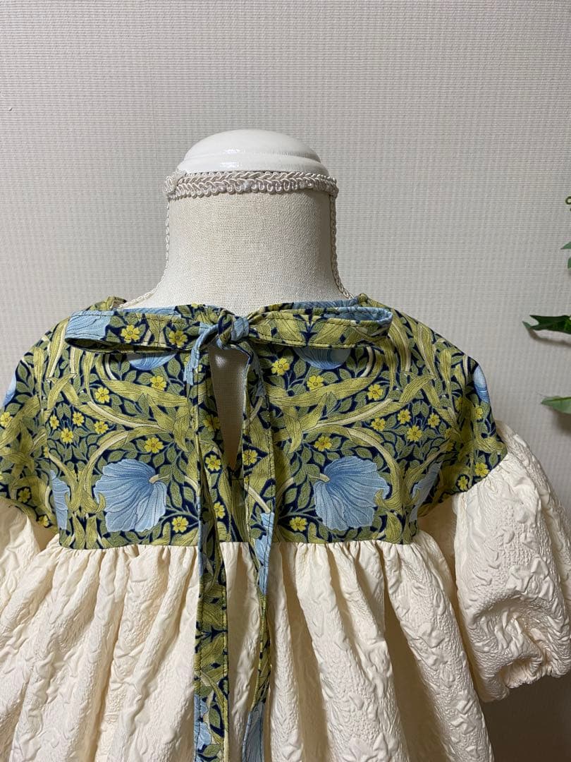 ハンドメイド　ふっくら袖ワンピース　90㎝